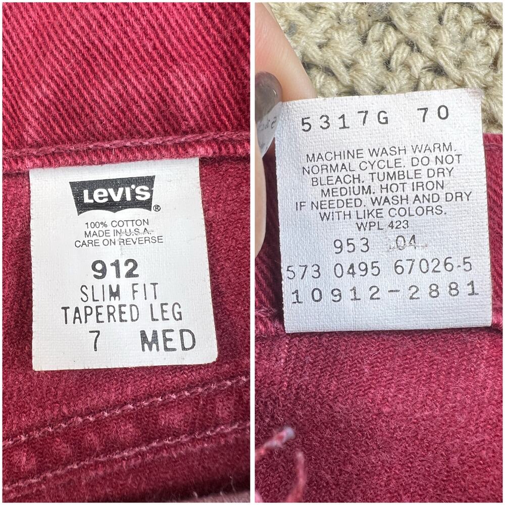 Vintage 90s Red 912 Levi’s Jeans - Slim Fit Tapered Leg - Size 26 x 30 - Picture 4 of 8